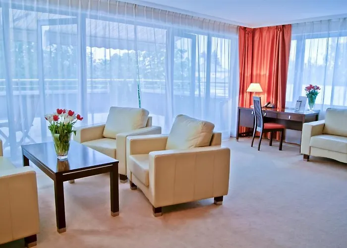 Rezydencja Belweder Klonowa Отель типа 