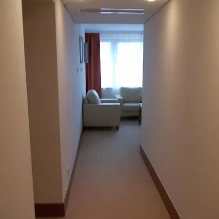 Rezydencja Belweder Klonowa Oda ve Kahvaltı Varşova