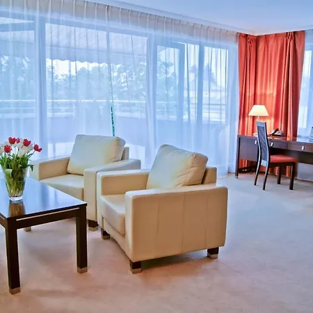 Rezydencja Belweder Klonowa Bed & Breakfast