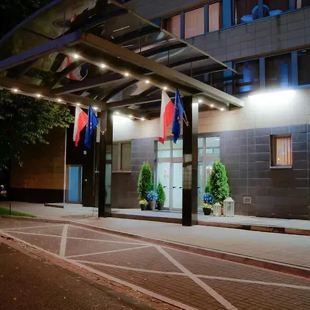 Rezydencja Belweder Klonowa B&B 3*