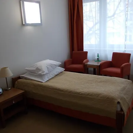 Rezydencja Belweder Klonowa 3* 바르샤바