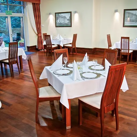 Rezydencja Belweder Klonowa B&B 3*