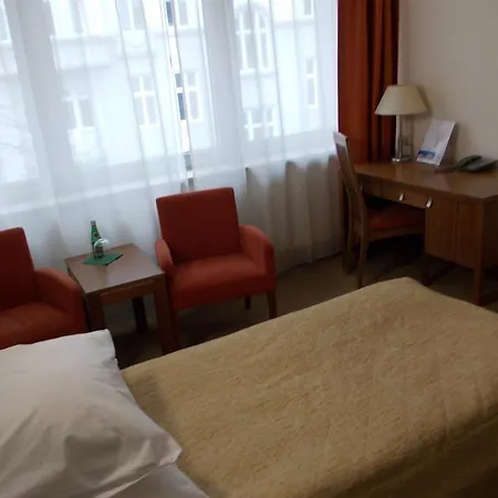 Rezydencja Belweder Klonowa B&B 바르샤바